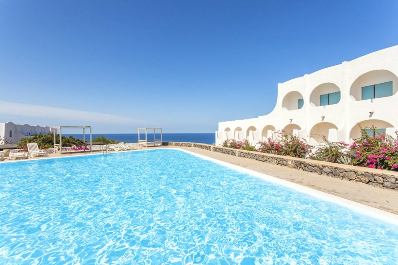 1 COSSYRA HOTEL   PANTELLERIA