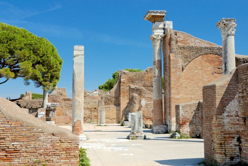 PARCO ARCHEOLOGICO DI OSTIA ANTICA   E CENTRO STORICO